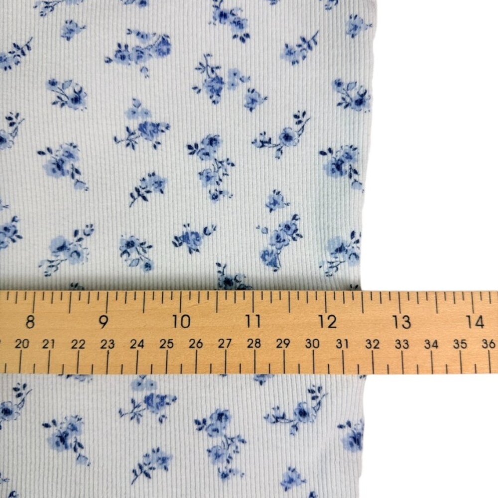 Floral Ribbed T-Shirt Hollister Women’s XS White Blue Short Sleeve Casual Top - Picture 6 of 8